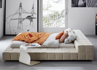 Bonaldo Squaring Penisola Super King Size Bed