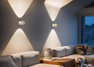 Occhio Sento Verticale Wall Light