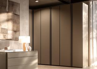 Lema Velo Wardrobe