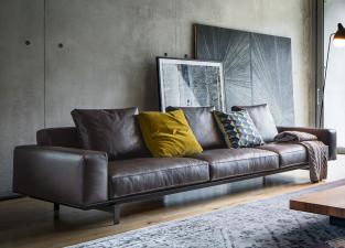 Lema Yard Sofa