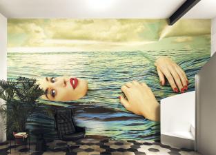 London Art Be Water Wallpaper